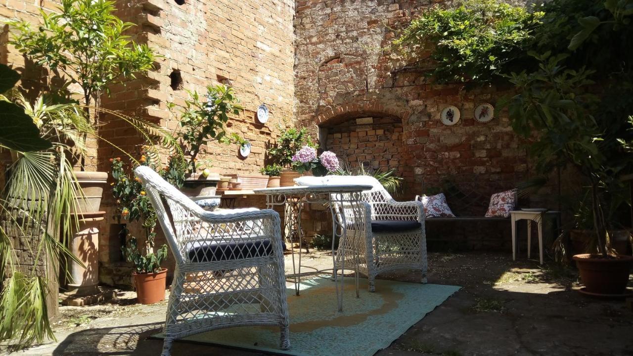 Gartenzimmer Im Schloss Neuhausen Neuhausen  Экстерьер фото